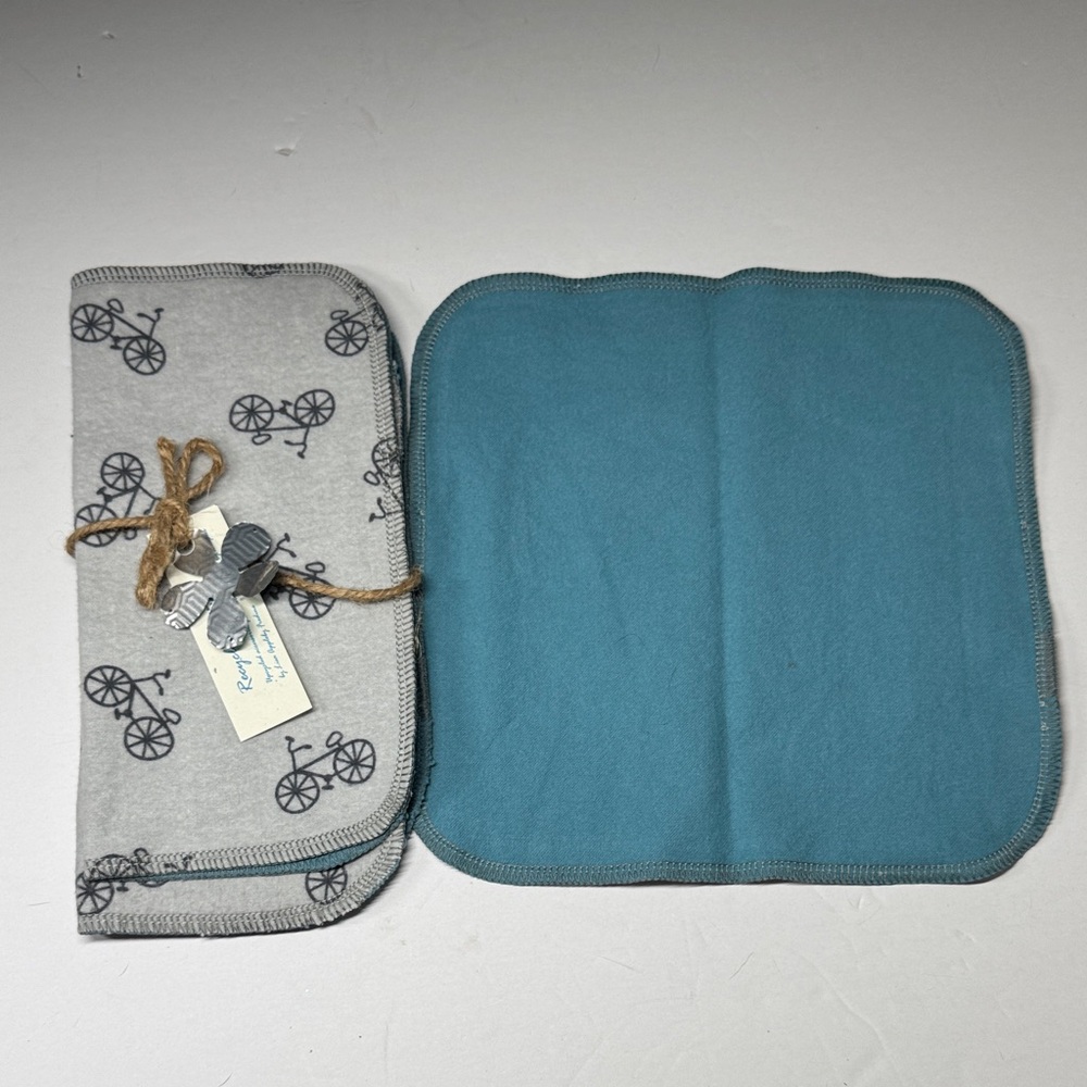 Bicycle Print Napkin Set - Gray and Blue